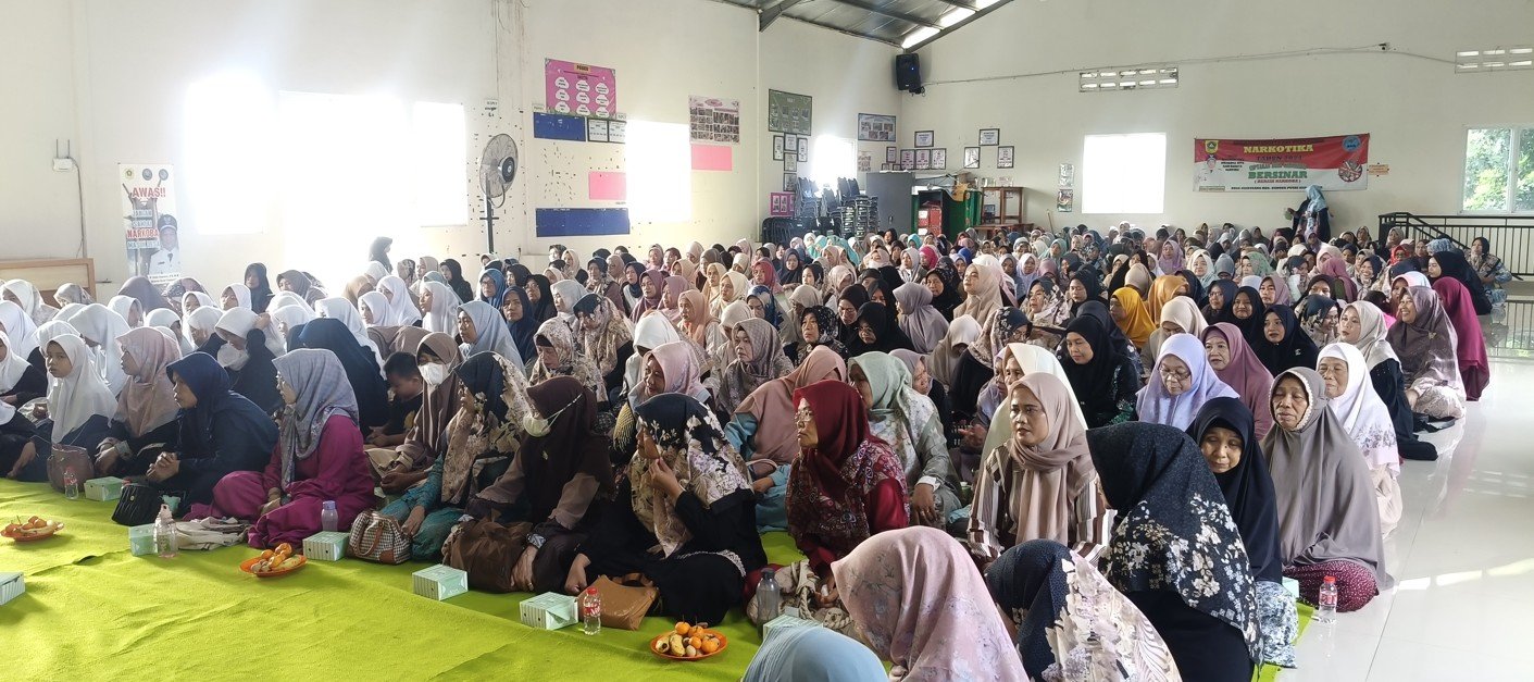 Pengajian Rutin Kaum Ibu Tingkat Desa Ciangsana